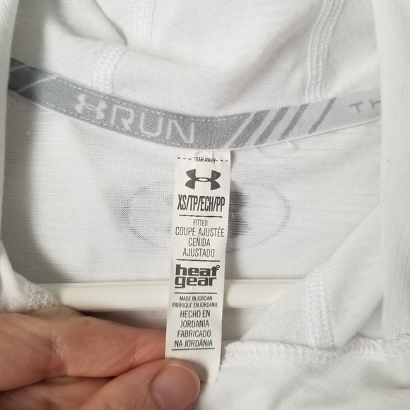 Women's Under Armour Heat Gear White Hooded Long Sleeve Top XS - Picture 10 of 10